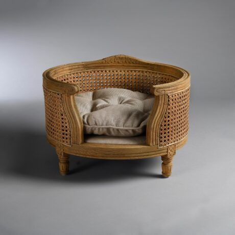 GEORGE Ecru Linen Oak Dog Bed