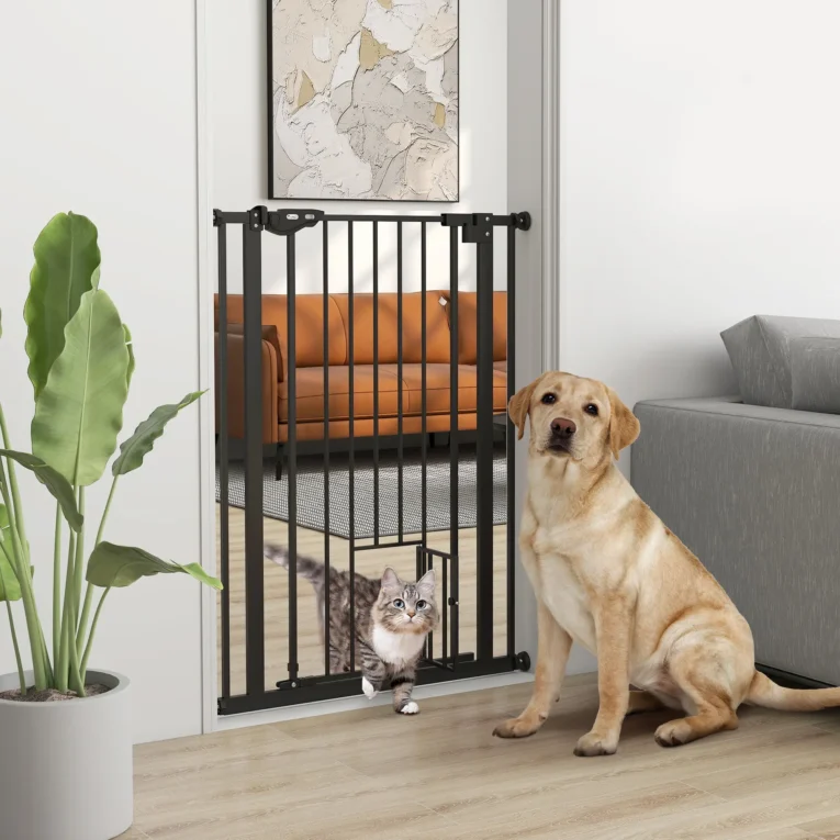 Extra-Tall Pet Gate with Cat Door – Black, 74–80cm