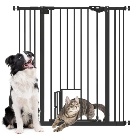 Extra-Tall Pet Gate with Cat Flap – Black, 74–101cm