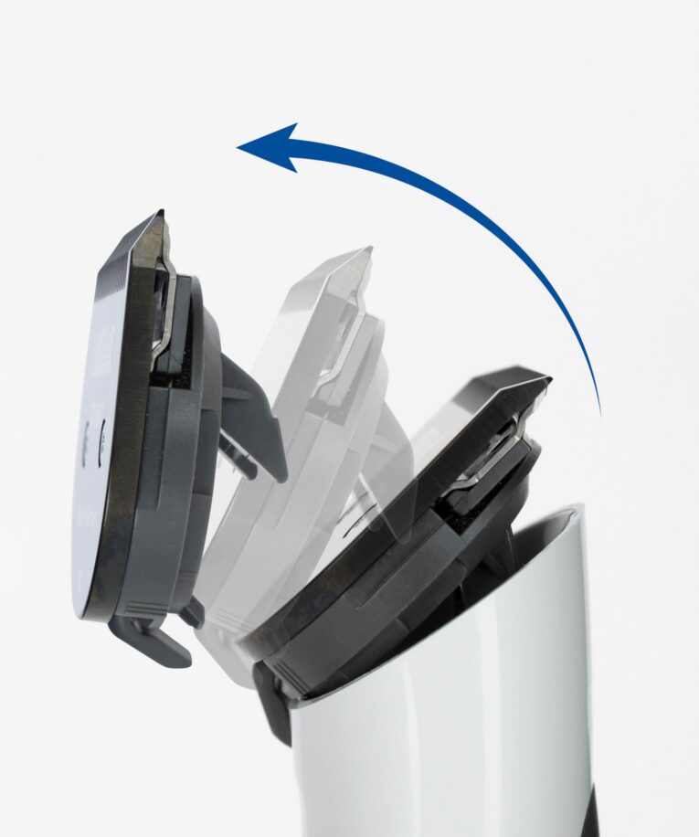 Aesculap Akkurata/Vega Clipper Blade with DLC Coating – 0.5/1.5/2.5mm (GT606D)