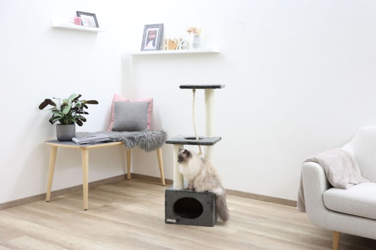 Kerbl Platin Pro Cat Tree – Anthracite, 106cm