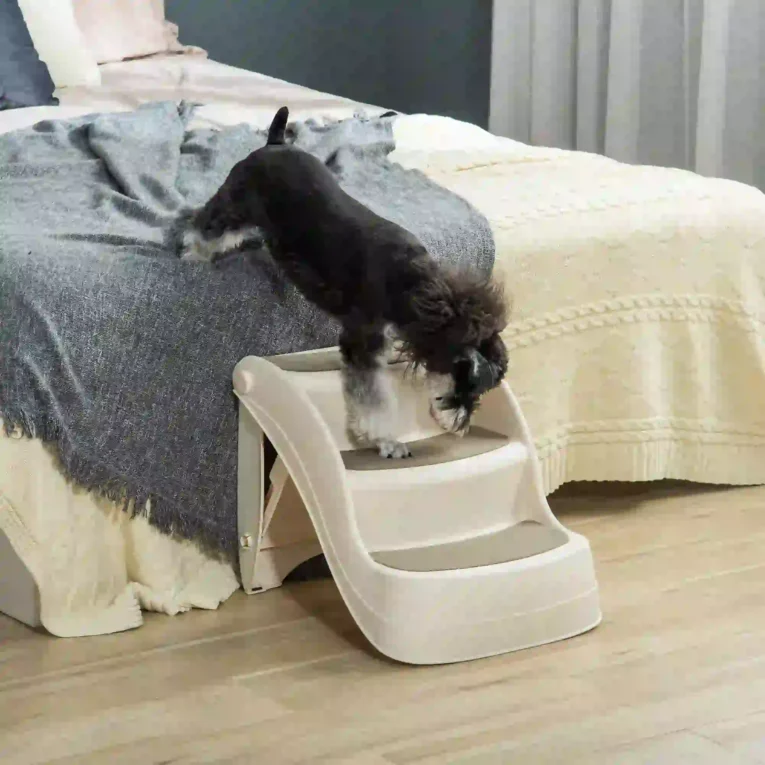 Folding Three-Step Pet Stairs – Cream, 38cm