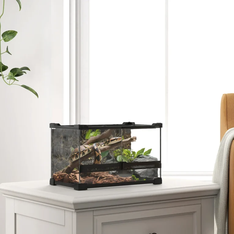 Reptile Glass Terrarium with Lock 30x20x20cm – Black